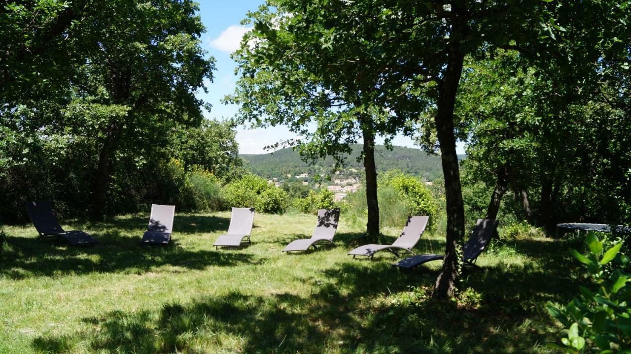 Les Lilas Des Chenes Piolenc Exteriör bild